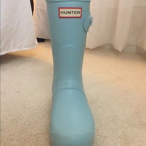Hunter boots. Size 6. Pale mint.